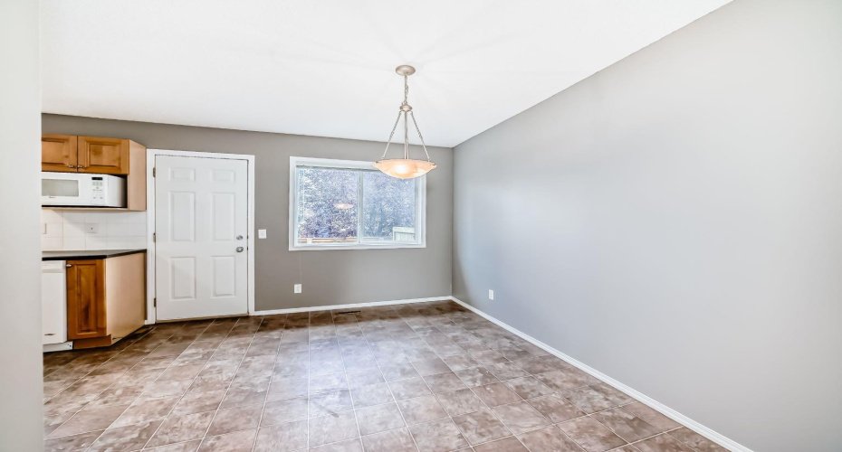 252 Stonemere Place, Chestermere, Alberta T1X 1N0, 3 Bedrooms Bedrooms, ,4 BathroomsBathrooms,Residential,For Sale,Stonemere,A2278974