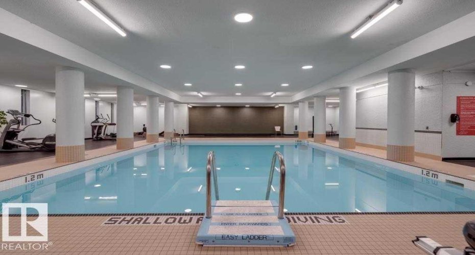 11307 99 Avenue, Edmonton, Alberta T5K 0H2, 2 Bedrooms Bedrooms, ,1 BathroomBathrooms,Residential,For Sale,99,A2278975