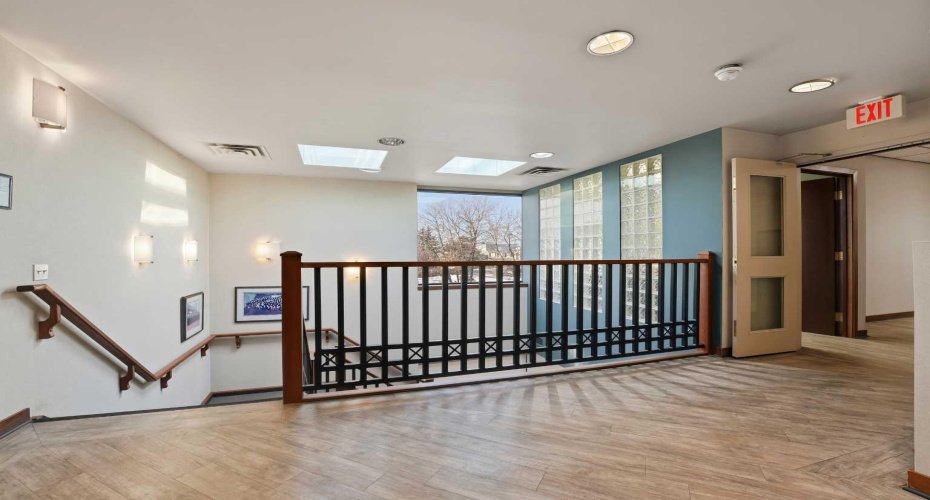 5233 49 Avenue, Red Deer, Alberta T4N 5G5, ,Commercial,For Lease,49,A2278984