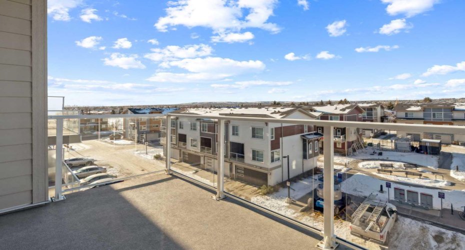 370 Harvest Hills Common, Calgary, Alberta T3K 2M8, 2 Bedrooms Bedrooms, ,1 BathroomBathrooms,Residential,For Sale,Harvest Hills,A2278506