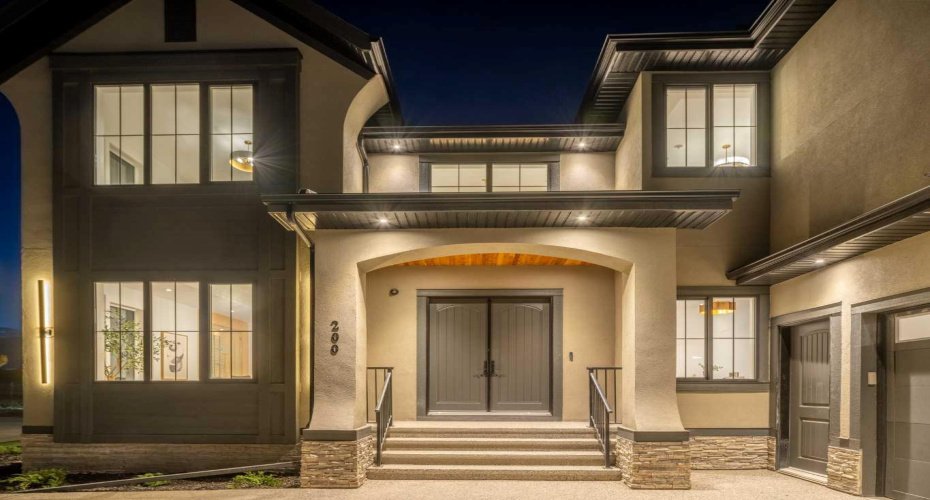 200 Pondside Place, Rural Rocky View County, Alberta T3L 0H6, 7 Bedrooms Bedrooms, ,7 BathroomsBathrooms,Residential,For Sale,Pondside,A2278665