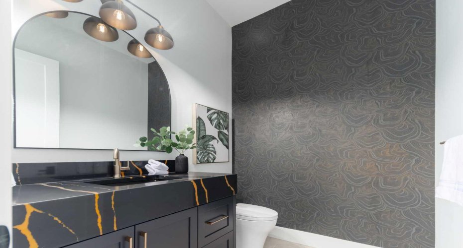 200 Pondside Place, Rural Rocky View County, Alberta T3L 0H6, 7 Bedrooms Bedrooms, ,7 BathroomsBathrooms,Residential,For Sale,Pondside,A2278665