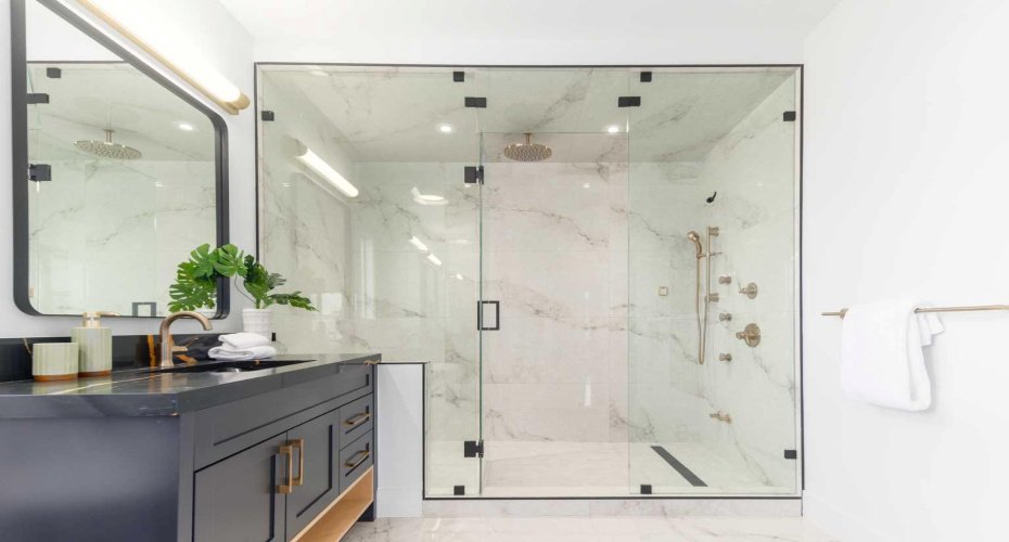 200 Pondside Place, Rural Rocky View County, Alberta T3L 0H6, 7 Bedrooms Bedrooms, ,7 BathroomsBathrooms,Residential,For Sale,Pondside,A2278665