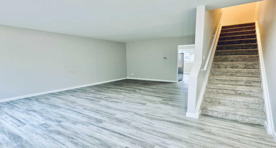 2211 19 Street, Calgary, Alberta T2E 4Y5, 3 Bedrooms Bedrooms, ,1 BathroomBathrooms,Residential,For Sale,19,A2279118