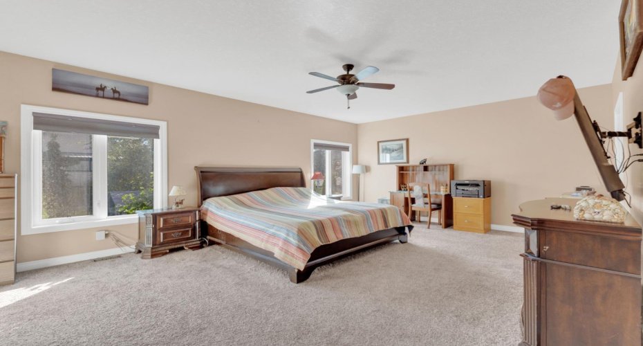 79 Harrison Green, Olds, Alberta T4H 0E5, 6 Bedrooms Bedrooms, ,5 BathroomsBathrooms,Residential,For Sale,Harrison,A2279166