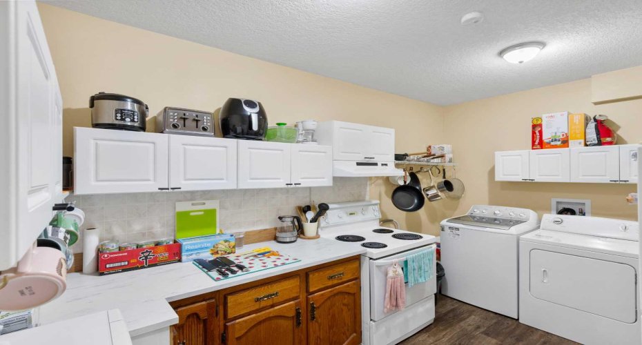 79 Harrison Green, Olds, Alberta T4H 0E5, 6 Bedrooms Bedrooms, ,5 BathroomsBathrooms,Residential,For Sale,Harrison,A2279166