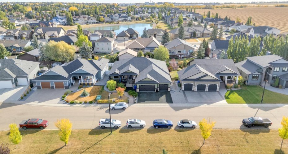 79 Harrison Green, Olds, Alberta T4H 0E5, 6 Bedrooms Bedrooms, ,5 BathroomsBathrooms,Residential,For Sale,Harrison,A2279166