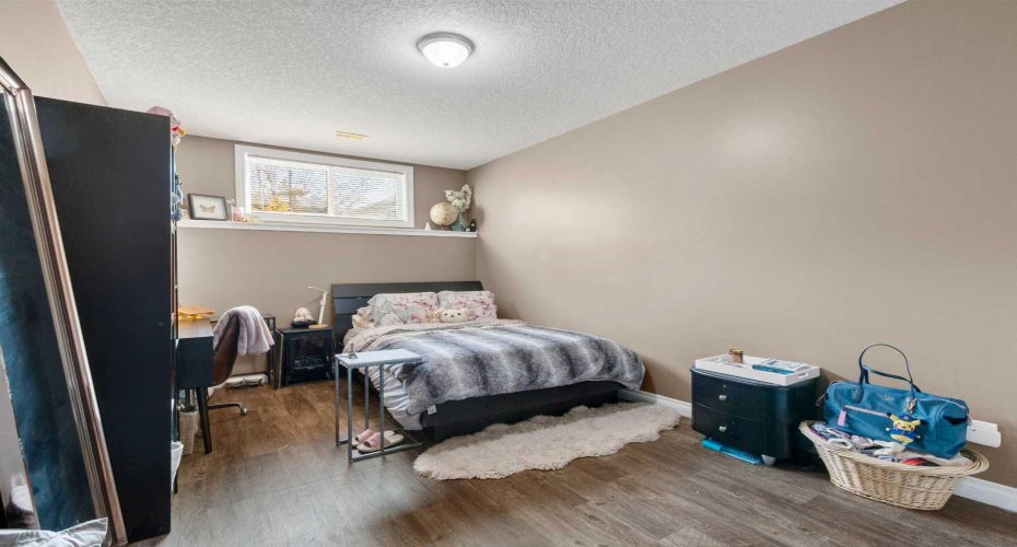 79 Harrison Green, Olds, Alberta T4H 0E5, 6 Bedrooms Bedrooms, ,5 BathroomsBathrooms,Residential,For Sale,Harrison,A2279166