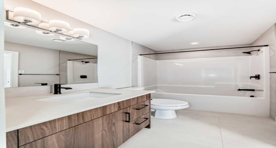 3700 Seton Avenue, Calgary, Alberta T3H 2P5, 2 Bedrooms Bedrooms, ,2 BathroomsBathrooms,Residential,For Sale,Seton,A2279273