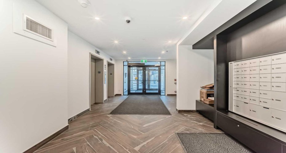 3700 Seton Avenue, Calgary, Alberta T3H 2P5, 2 Bedrooms Bedrooms, ,2 BathroomsBathrooms,Residential,For Sale,Seton,A2279273