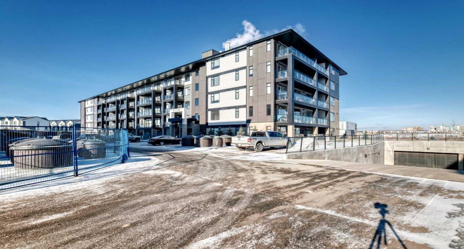 3700 Seton Avenue, Calgary, Alberta T3H 2P5, 2 Bedrooms Bedrooms, ,2 BathroomsBathrooms,Residential,For Sale,Seton,A2279273