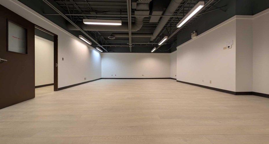 UNIT 304- OFFICE