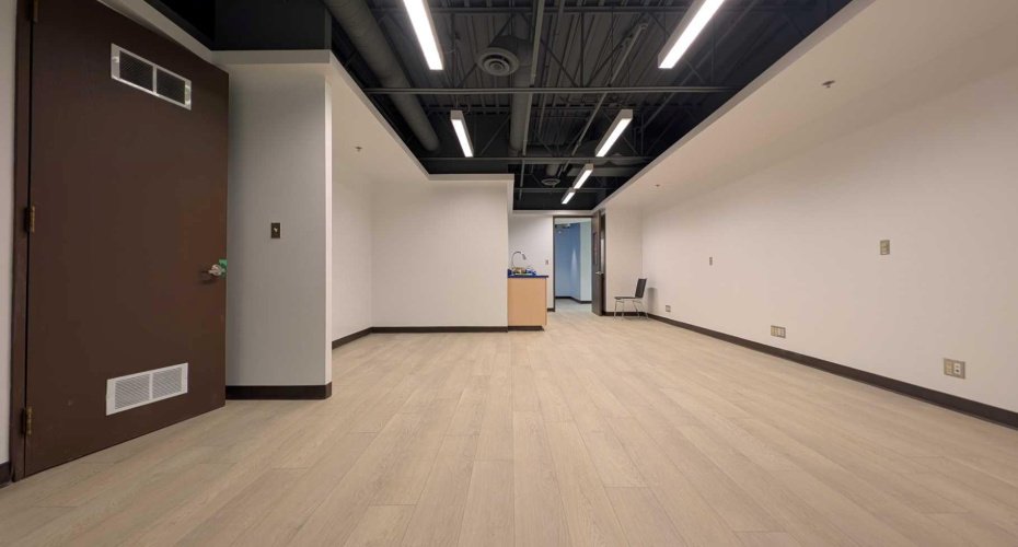 UNIT 304- OFFICE