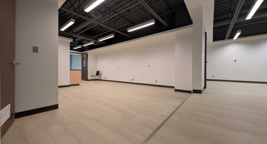 UNIT 304- OFFICE