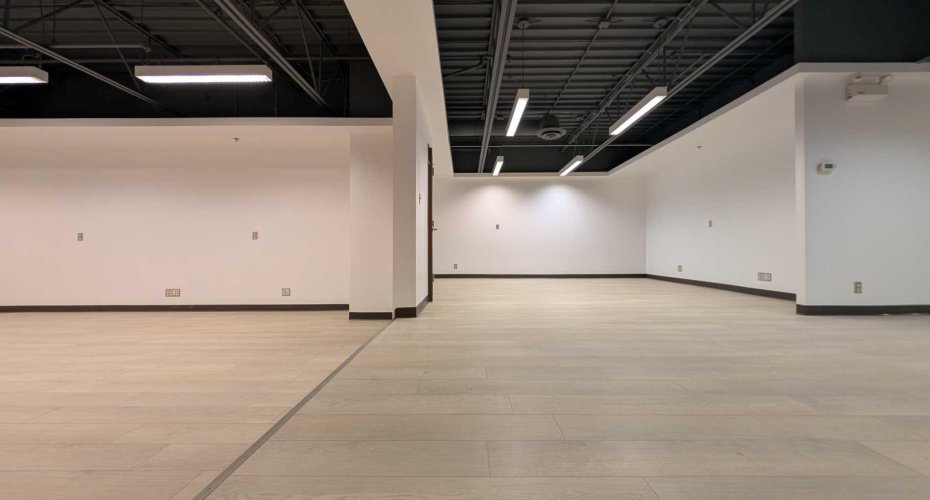UNIT 304- OFFICE