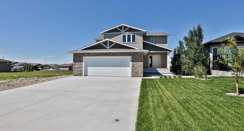 714 Fairways Drive, Vulcan, Alberta T0L 2B0, 3 Bedrooms Bedrooms, ,3 BathroomsBathrooms,Residential,For Sale,Fairways,A2277826