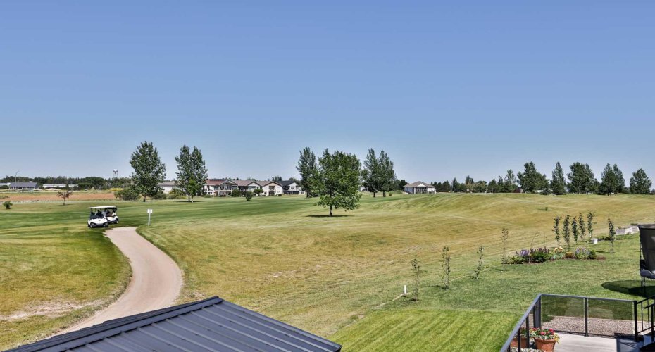 714 Fairways Drive, Vulcan, Alberta T0L 2B0, 3 Bedrooms Bedrooms, ,3 BathroomsBathrooms,Residential,For Sale,Fairways,A2277826