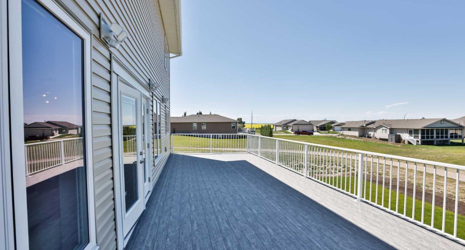714 Fairways Drive, Vulcan, Alberta T0L 2B0, 3 Bedrooms Bedrooms, ,3 BathroomsBathrooms,Residential,For Sale,Fairways,A2277826