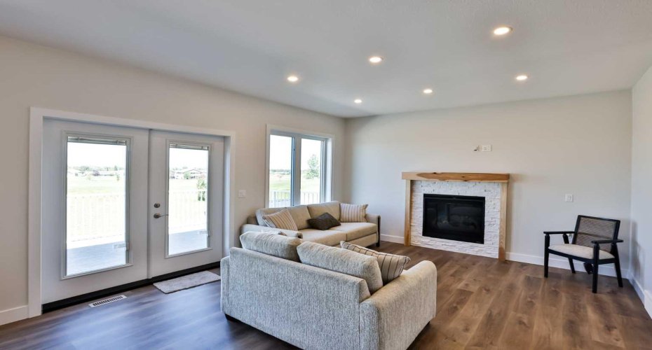 714 Fairways Drive, Vulcan, Alberta T0L 2B0, 3 Bedrooms Bedrooms, ,3 BathroomsBathrooms,Residential,For Sale,Fairways,A2277826