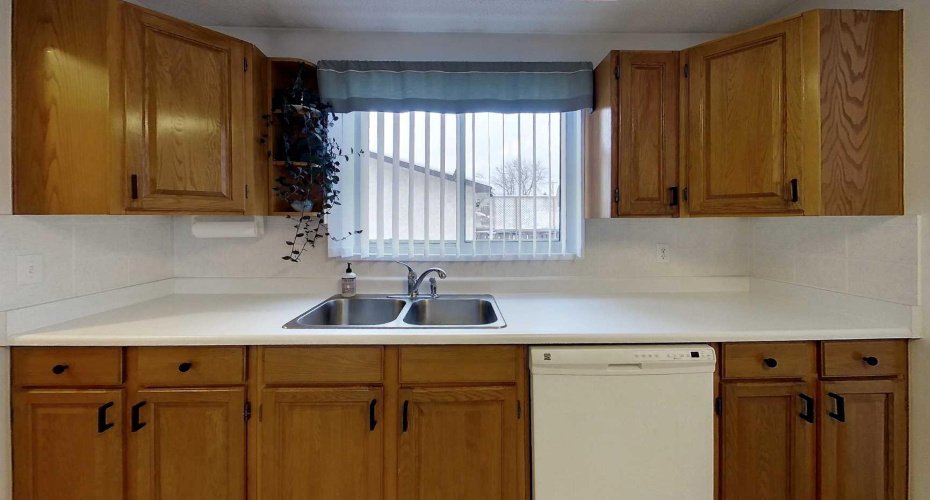 5402 12 Avenue, Edson, Alberta t7e1j8, 4 Bedrooms Bedrooms, ,2 BathroomsBathrooms,Residential,For Sale,12,A2277906