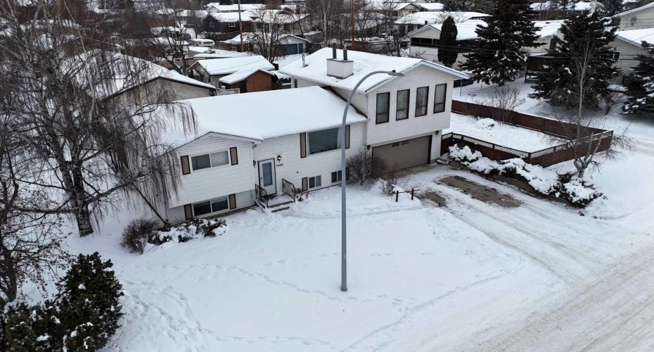 5402 12 Avenue, Edson, Alberta t7e1j8, 4 Bedrooms Bedrooms, ,2 BathroomsBathrooms,Residential,For Sale,12,A2277906