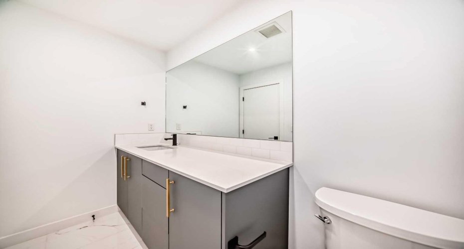 4275 Norford Avenue, Calgary, Alberta T3B 6M2, 2 Bedrooms Bedrooms, ,1 BathroomBathrooms,Residential,For Sale,Norford,A2278704