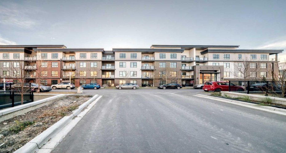 4275 Norford Avenue, Calgary, Alberta T3B 6M2, 2 Bedrooms Bedrooms, ,1 BathroomBathrooms,Residential,For Sale,Norford,A2278704