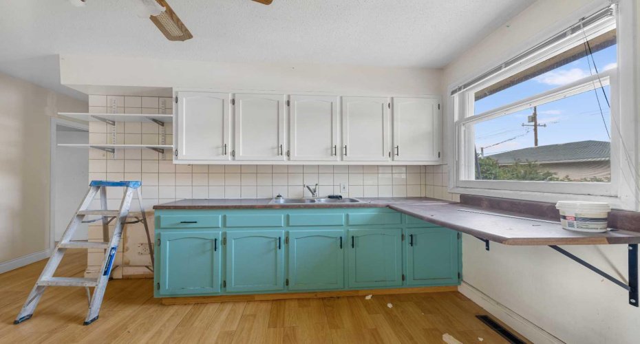 6316 Bowwood Drive, Calgary, Alberta T3B 2G4, 3 Bedrooms Bedrooms, ,1 BathroomBathrooms,Residential,For Sale,Bowwood,A2278789