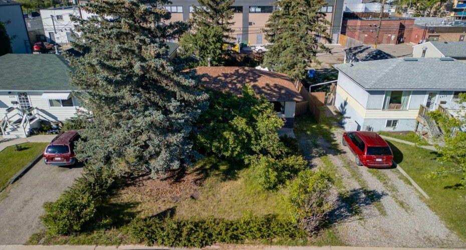 6316 Bowwood Drive, Calgary, Alberta T3B 2G4, 3 Bedrooms Bedrooms, ,1 BathroomBathrooms,Residential,For Sale,Bowwood,A2278789