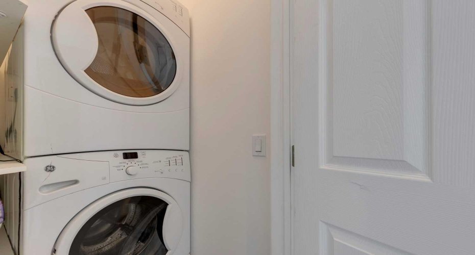 IN-SUITE LAUNDRY & STORAGE
