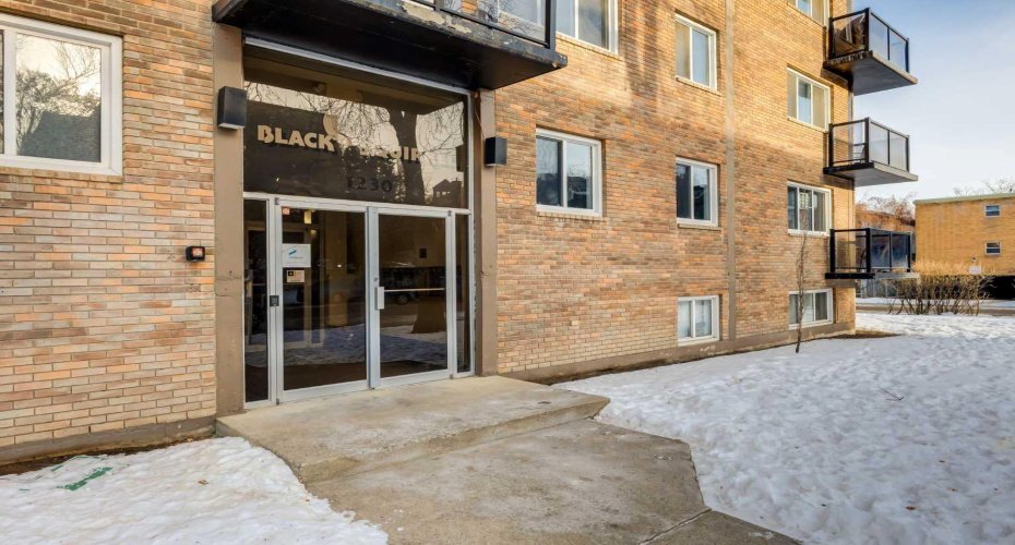 1230 Cameron Avenue, Calgary, Alberta T2T 0K9, 2 Bedrooms Bedrooms, ,1 BathroomBathrooms,Residential,For Sale,Cameron,A2272605