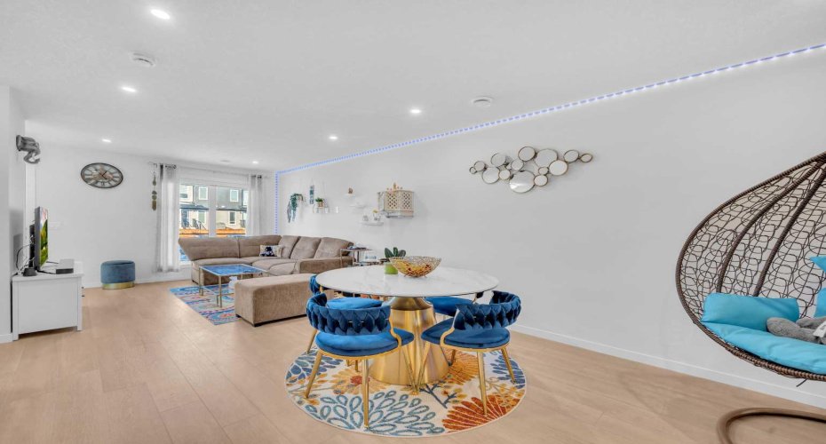 474 Seton Circle, Calgary, Alberta T3M 3P6, 2 Bedrooms Bedrooms, ,3 BathroomsBathrooms,Residential,For Sale,Seton,A2274673