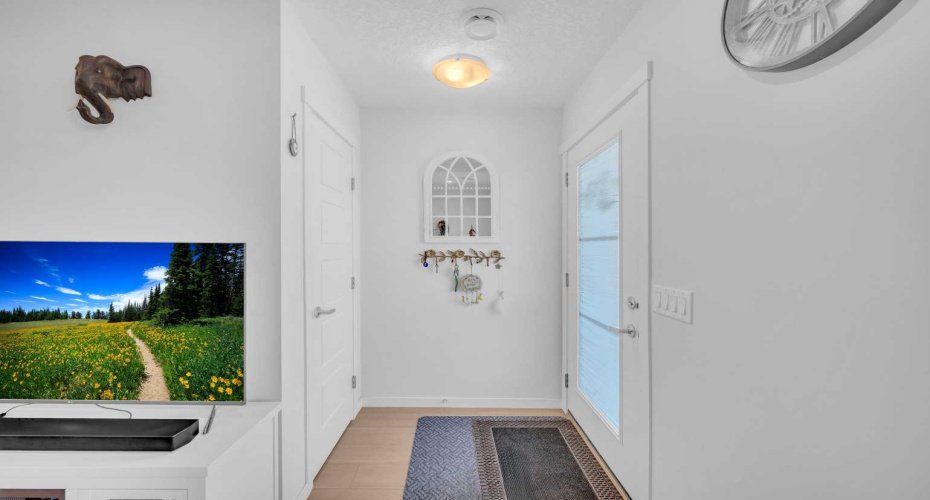 474 Seton Circle, Calgary, Alberta T3M 3P6, 2 Bedrooms Bedrooms, ,3 BathroomsBathrooms,Residential,For Sale,Seton,A2274673