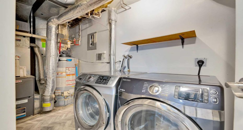 3015 51 Street, Calgary, Alberta T3E 6N5, 3 Bedrooms Bedrooms, ,1 BathroomBathrooms,Residential,For Sale,51,A2279287