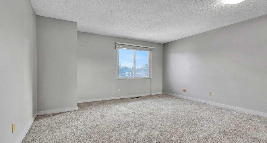 3015 51 Street, Calgary, Alberta T3E 6N5, 3 Bedrooms Bedrooms, ,1 BathroomBathrooms,Residential,For Sale,51,A2279287