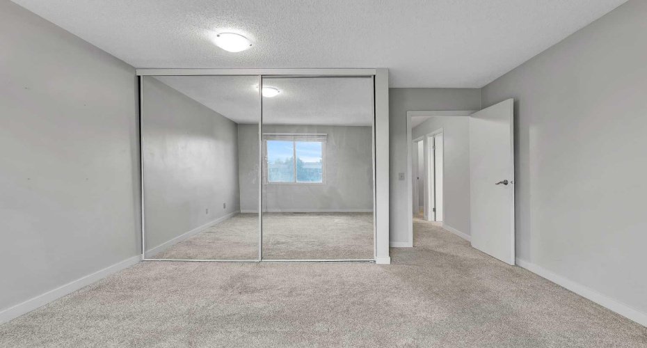 3015 51 Street, Calgary, Alberta T3E 6N5, 3 Bedrooms Bedrooms, ,1 BathroomBathrooms,Residential,For Sale,51,A2279287