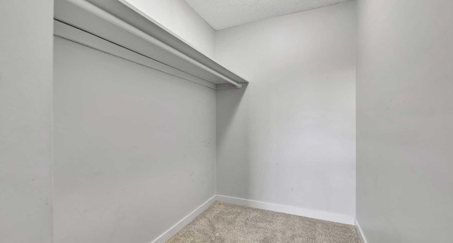 3015 51 Street, Calgary, Alberta T3E 6N5, 3 Bedrooms Bedrooms, ,1 BathroomBathrooms,Residential,For Sale,51,A2279287