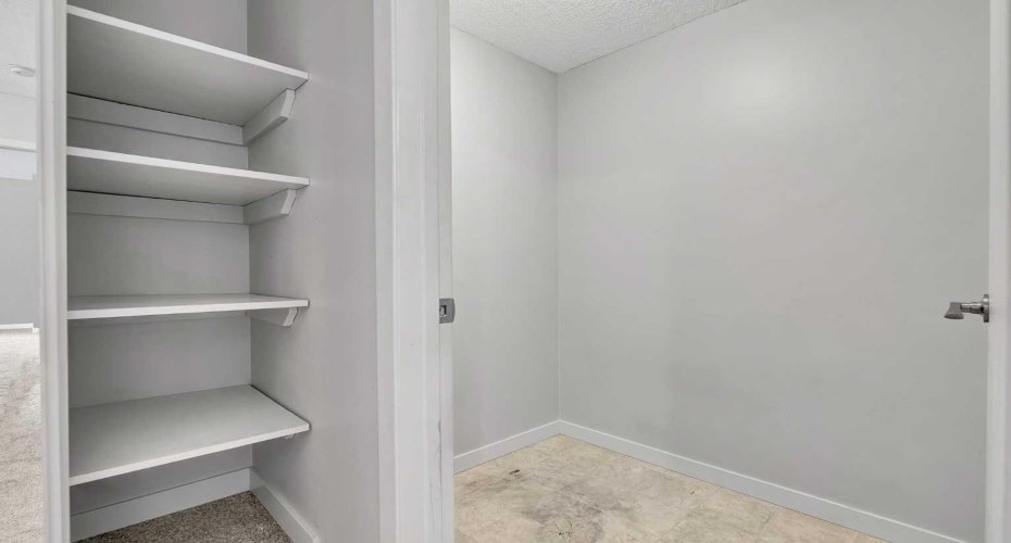 3015 51 Street, Calgary, Alberta T3E 6N5, 3 Bedrooms Bedrooms, ,1 BathroomBathrooms,Residential,For Sale,51,A2279287