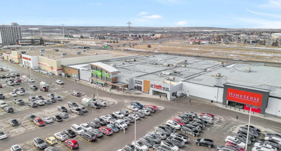 3015 51 Street, Calgary, Alberta T3E 6N5, 3 Bedrooms Bedrooms, ,1 BathroomBathrooms,Residential,For Sale,51,A2279287