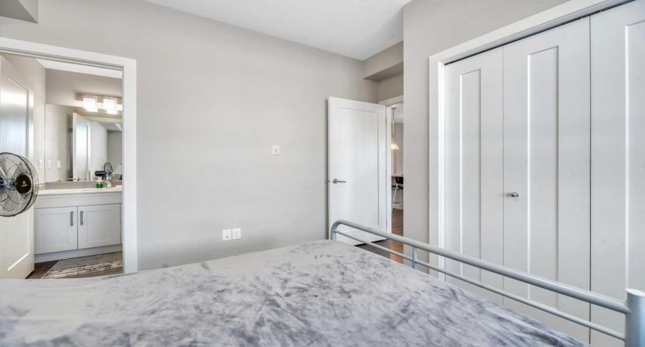 10 Walgrove Walk, Calgary, Alberta T2X 4E3, 2 Bedrooms Bedrooms, ,2 BathroomsBathrooms,Residential,For Sale,Walgrove,A2279327