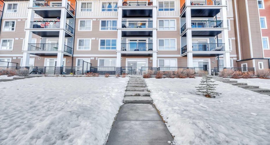 10 Walgrove Walk, Calgary, Alberta T2X 4E3, 2 Bedrooms Bedrooms, ,2 BathroomsBathrooms,Residential,For Sale,Walgrove,A2279327