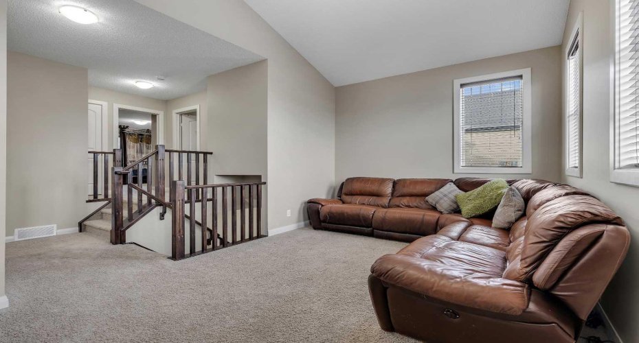 1564 Copperfield Boulevard, Calgary, Alberta T2Z 0P6, 3 Bedrooms Bedrooms, ,3 BathroomsBathrooms,Residential,For Sale,Copperfield,A2279330