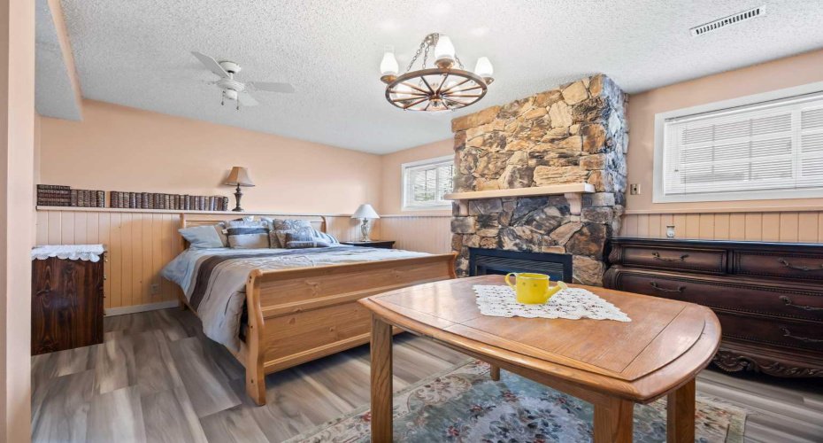 44 Taraglen Place, Calgary, Alberta T3L 2N4, 3 Bedrooms Bedrooms, ,2 BathroomsBathrooms,Residential,For Sale,Taraglen,A2279429