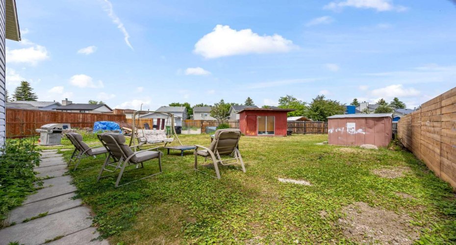 44 Taraglen Place, Calgary, Alberta T3L 2N4, 3 Bedrooms Bedrooms, ,2 BathroomsBathrooms,Residential,For Sale,Taraglen,A2279429