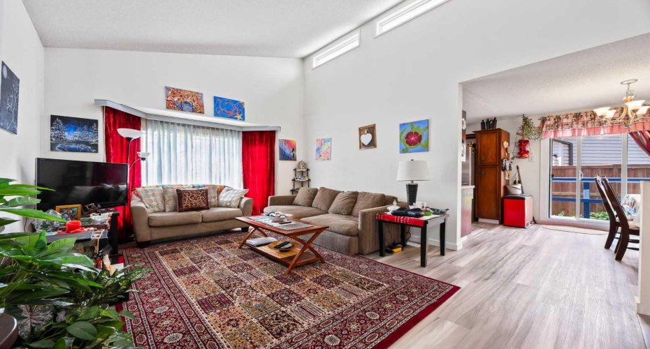 44 Taraglen Place, Calgary, Alberta T3L 2N4, 3 Bedrooms Bedrooms, ,2 BathroomsBathrooms,Residential,For Sale,Taraglen,A2279429