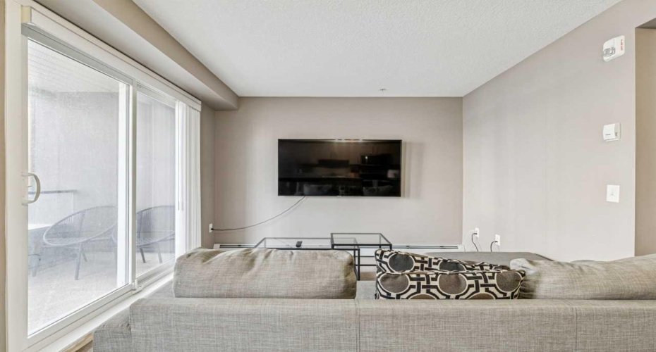 4641 128 Avenue, Calgary, Alberta T3N1T3, 2 Bedrooms Bedrooms, ,1 BathroomBathrooms,Residential,For Sale,128,A2279624