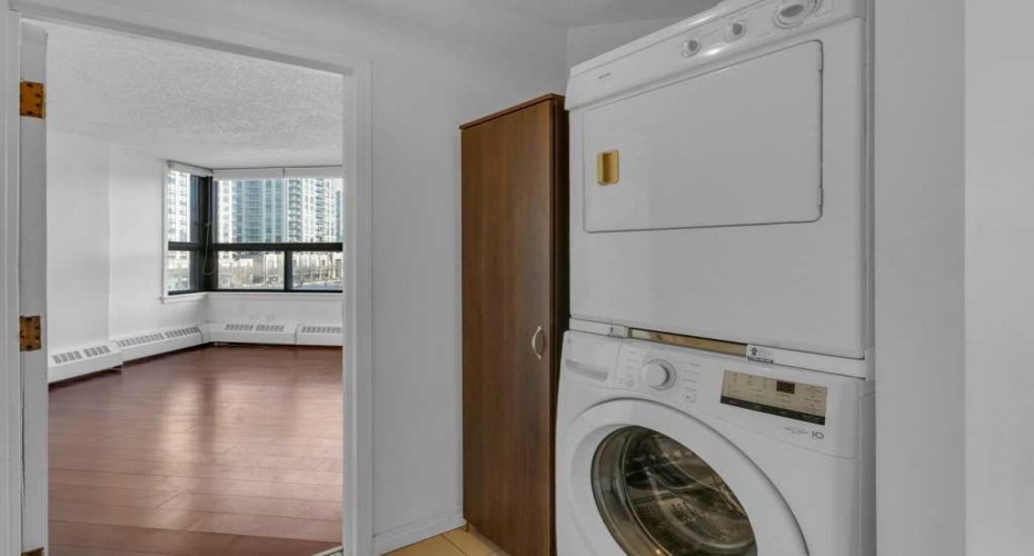 1202 13 Avenue, Calgary, Alberta T3C0T1, 1 Bedroom Bedrooms, ,1 BathroomBathrooms,Residential,For Sale,13,A2278365