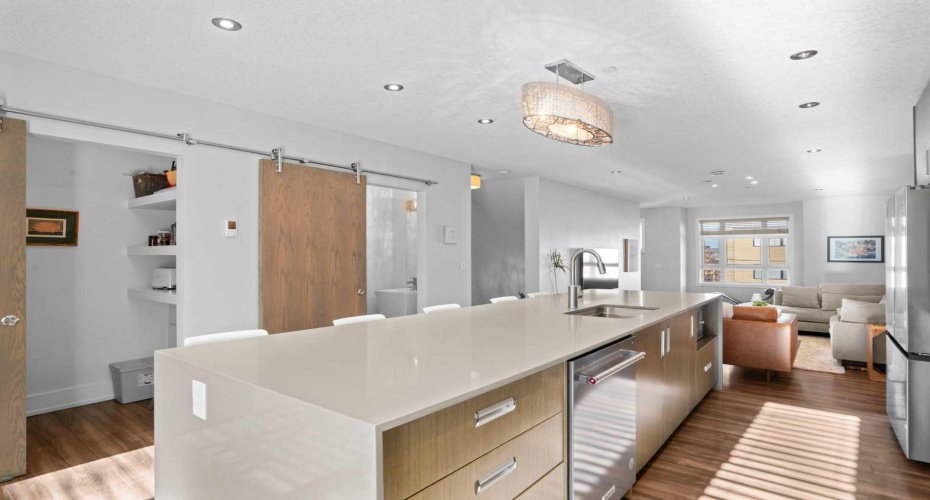 1511 23 Avenue, Calgary, Alberta T2T 0T8, 2 Bedrooms Bedrooms, ,3 BathroomsBathrooms,Residential,For Sale,23,A2278538
