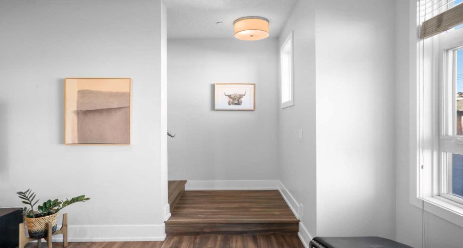 1511 23 Avenue, Calgary, Alberta T2T 0T8, 2 Bedrooms Bedrooms, ,3 BathroomsBathrooms,Residential,For Sale,23,A2278538