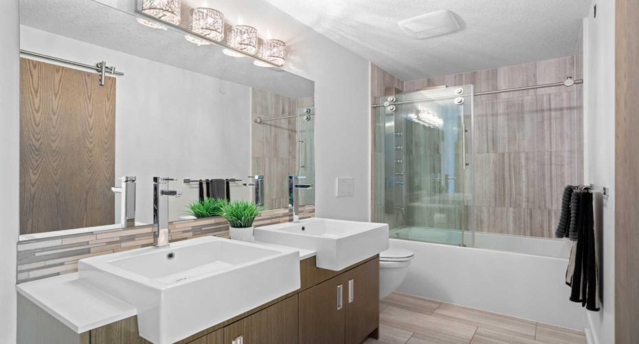 1511 23 Avenue, Calgary, Alberta T2T 0T8, 2 Bedrooms Bedrooms, ,3 BathroomsBathrooms,Residential,For Sale,23,A2278538